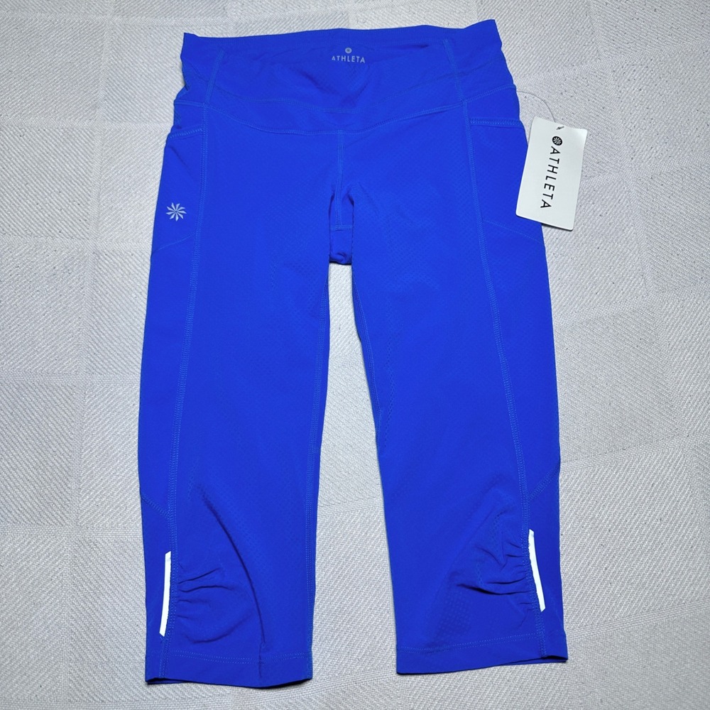 NEW Athleta Dobby Be Free Knicker Womens XS Capri Leggings Pockets Reflective